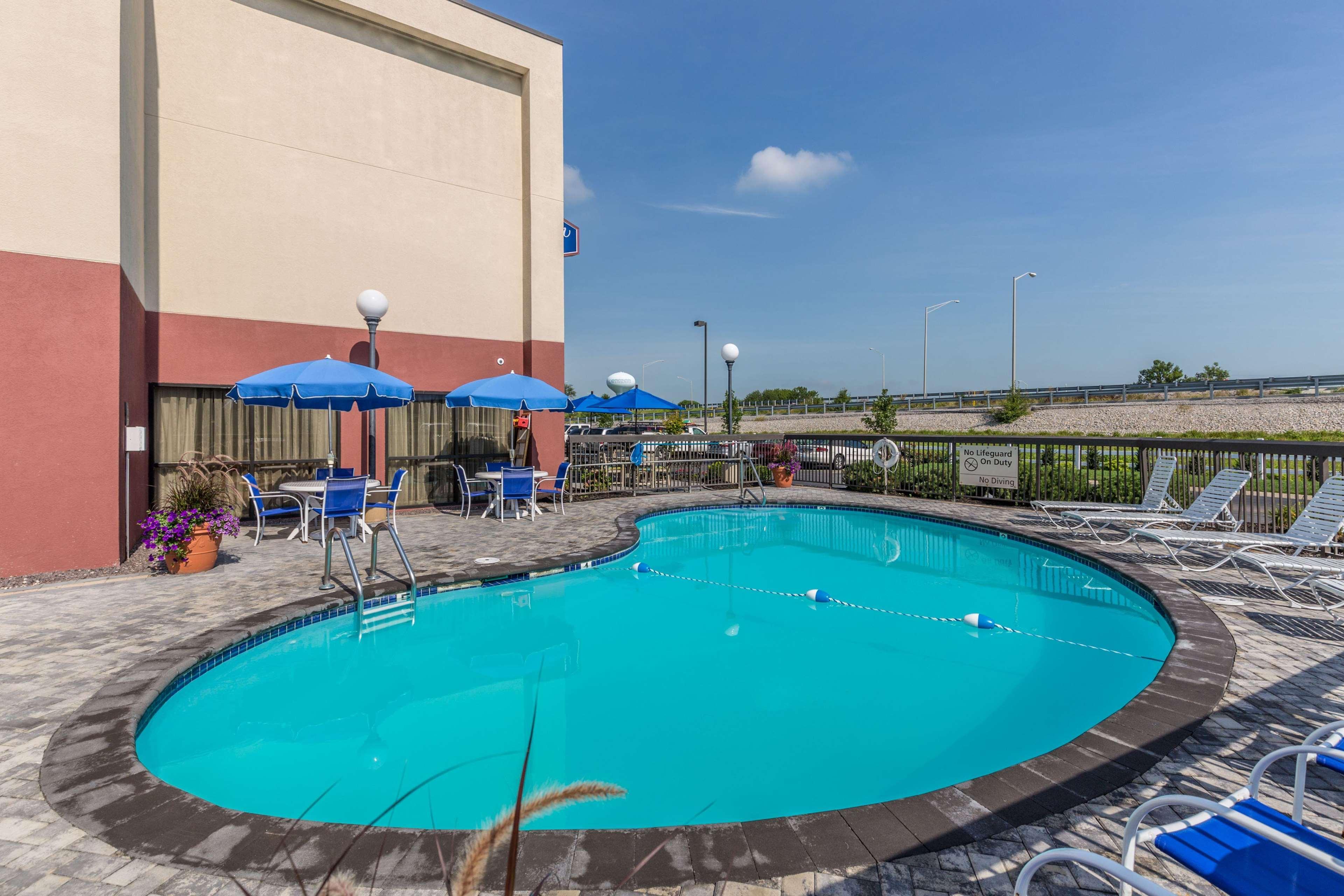 Hampton Inn Owensboro Exterior photo